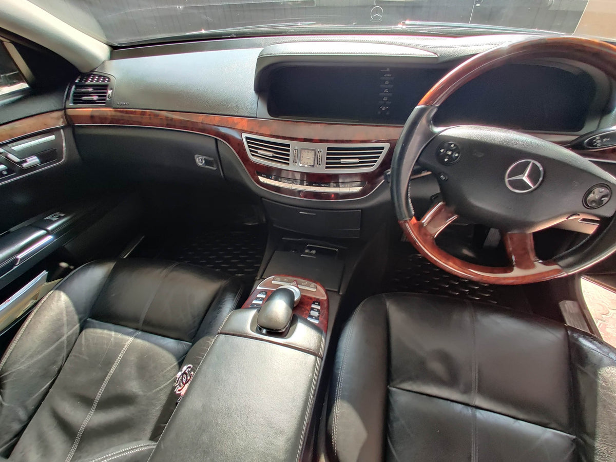2007 Mercedes-Benz S-Class (W221)